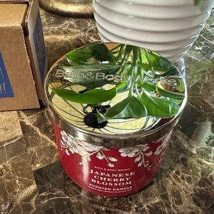 Japanese Cherry Blossom 3-Wick Candle